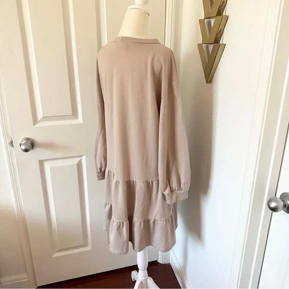 NWOT French Grey Jada French Terry Women’s Long Sleeve Tiered Skater Dress - Picture 6 of 9